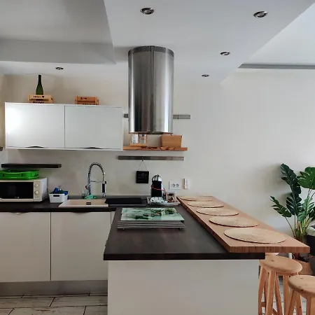 Appartement New Deluxe Stunned Seaview 2 Bed