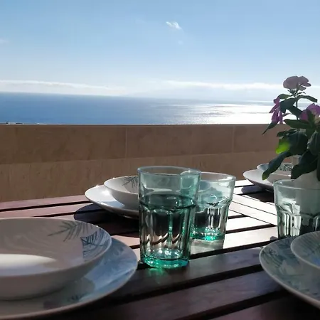 New Deluxe Stunned Seaview 2 Bed Costa Adeje (Tenerife)