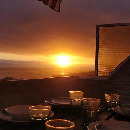 New Deluxe Stunned Seaview 2 Bed Appartement