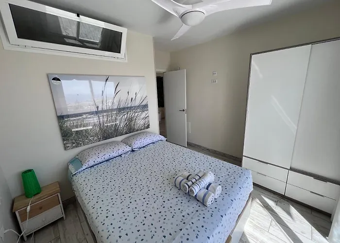 아파트 New Deluxe Stunned Seaview 2 Bed