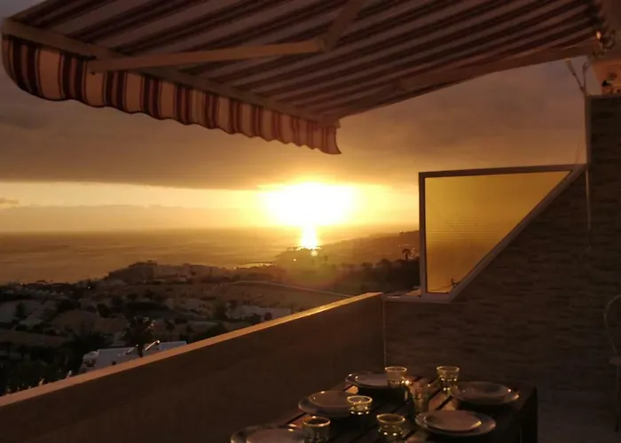 New Deluxe Stunned Seaview 2 Bed *