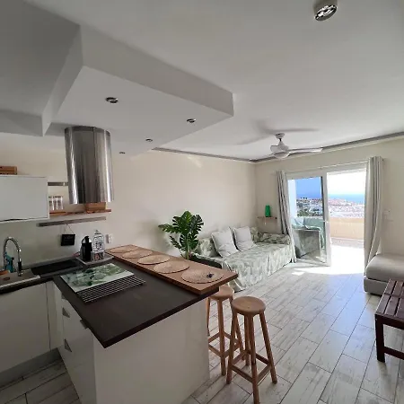 New Deluxe Stunned Seaview 2 Bed Costa Adeje (Tenerife)