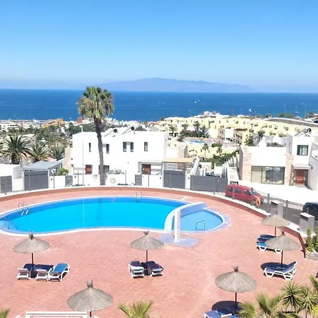 Apartmán New Deluxe Stunned Seaview 2 Bed