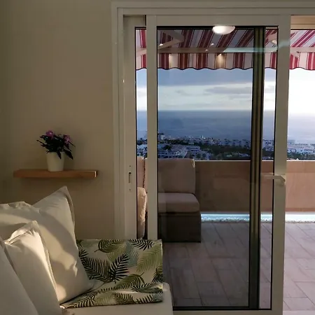 公寓 New Deluxe Stunned Seaview 2 Bed