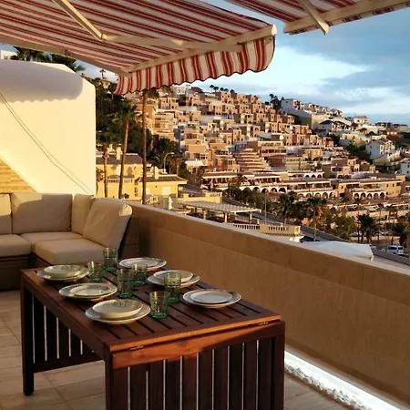 New Deluxe Stunned Seaview 2 Bed * Costa Adeje (Tenerife)