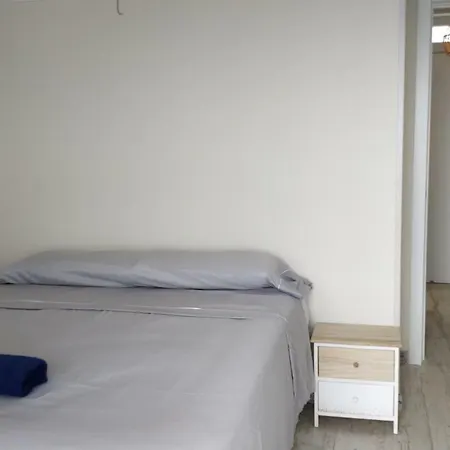 New Deluxe Stunned Seaview 2 Bed * 阿德耶