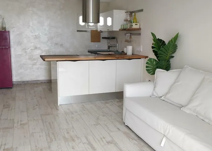 New Deluxe Stunned Seaview 2 Bed *